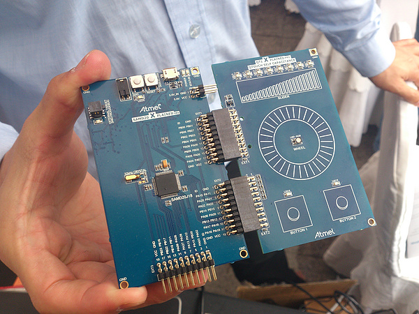 Atmel Xplained Pro与电容触摸扩展板