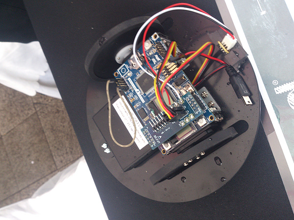 Atmel ATmega256RFR2无线智能小车