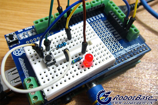 树莓派原型扩展板连线实物图