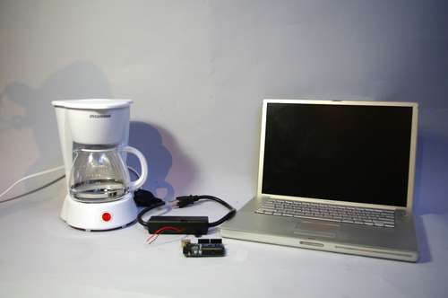使用Arduino制作的发微博煮咖啡机